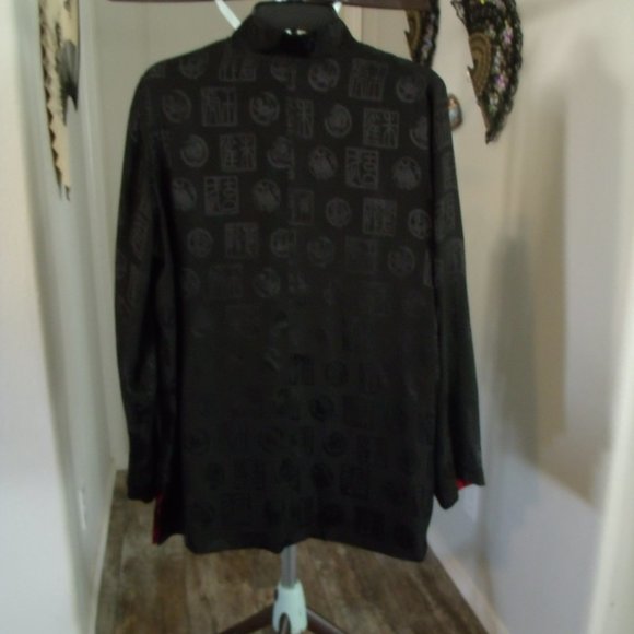 Large Black and Red Japanese Reversible Blouse - Picture 7 of 7